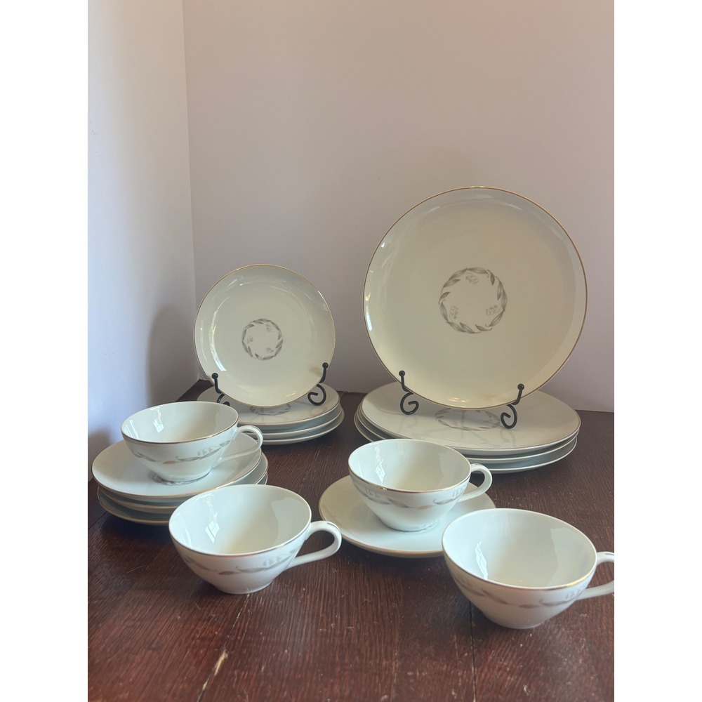 Kaysons Golden Fantasy Fine China Japan 20pc Dinnerware Set Service for 4